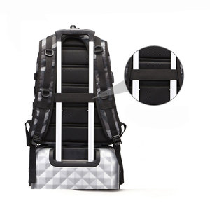 Sac à dos tactique camouflage unisexe 18 pouces en nylon imperméable pour la chasse en plein air avec fermeture éclair et poche intérieure - Product Image 4