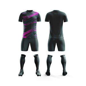 Ensemble d'uniformes de football par sublimation, football professionnel |   Tailles pour hommes, femmes et jeunes |   Vêtements de sport légers et à séchage rapide - Product Image 4