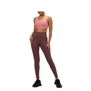 Ensemble de yoga personnalisé de haute qualité pour femmes avec logo personnalisé, soutien-gorge de sport dos nageur et leggings taille haute respirants pour l'entraînement et le fitness - Product Image 5