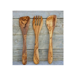 Cuillère en bois de luxe, ustensile culinaire haut de gamme, conçue pour une utilisation durable dans toutes les activités culinaires de la maison - Product Image 4