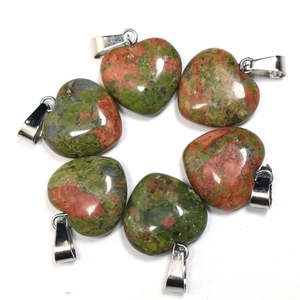 Collier avec pendentif en pierre de cristal naturelle et connecteurs de bijoux - Product Image 4