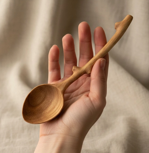 Heart Shaped Wooden <b>Spoon</b> Handmade Vietnam Factory Wholesale Custom Label Wooden <b>Spoon</b> Decorative Gift 99 Gold Data - Product Image 2