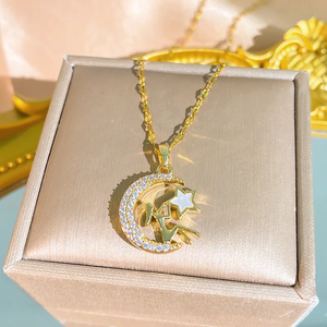 สร้อยคอรูปดาวสำหรับผู้หญิง ทำจากสแตนเลส 304 ชุบทอง หนา 0.03µm ประดับด้วยเพทายและสายโซ่ - Product Image 2