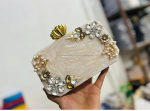 Nuevo Bolso de Mano de Resina para Mujer, Bolso de Noche con Gran Espacio, Brillo de Resina que da un Aspecto Elegante, de la India - Product Image 6