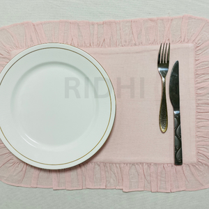 Manteles Individuales de Lino Rosa Suave Hechos a Mano Ridhi con Volantes, Ecológicos y Reutilizables, Venta al por Mayor para Hoteles, Bodas y Cenas en el Hogar - Product Image 2