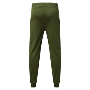 Ensemble de survêtement élégant pour homme, pour tenues sportives et décontractées. Survêtement classique pour homme. - Product Image 3