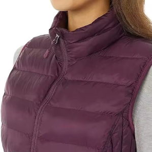 Chaleco Acolchado para Mujer, Chaqueta sin Mangas con Aislamiento Térmico, Tejido Resistente al Agua, Cuello Alto, Diseño con Cierre Completo para Uso Diario - Product Image 6