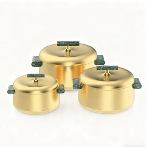 Cazuelas Metálicas para Alimentos con Diseño Innovador y Asa de Madera, Plato para Servir Alimentos de Primera Calidad, de Proveedor Mayorista Indio - Product Image 3