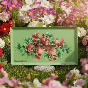 ถาดแขวนรูปสี่เหลี่ยมผืนผ้าเคลือบโลหะลายตารางหมากรุกสไตล์โมเดิร์น Diva Collections พร้อมหูจับ ทนความร้อน เหมาะสำหรับตกแต่งในช่วงรอมฎอนและดิวาลี - Product Image 5