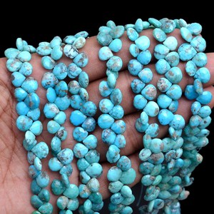 Turquesa facetada de 7mm-8mm en forma de corazón, cuentas briolette de turquesa natural de Arizona, piedras semipreciosas sueltas para la fabricación de joyería. - Product Image 2