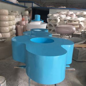 Muebles comerciales creativos, maceta blanca en forma <span class=keywords><strong>de</strong></span> pez, taburete <span class=keywords><strong>de</strong></span> espoleta <span class=keywords><strong>de</strong></span> tatuaje, silla <span class=keywords><strong>de</strong></span> arte - Product Image 2