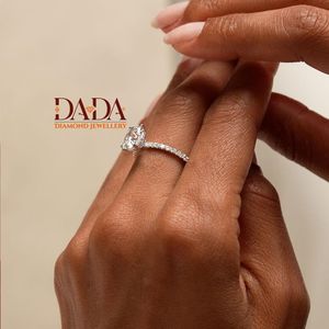 Bague de fiançailles Radiant Cushion Cut Hidden Halo pour femme, bague solitaire en diamant, bague de mariage élégante, bague de promesse d'anniversaire - Product Image 4