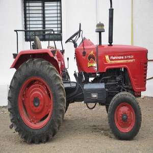 Compre un tractor Mahindra 4WD con motor Mitsubishi, caja de cambios y componentes de bomba de 45HP, diseñado para agricultura y construcción, a bajo precio. - Product Image 4