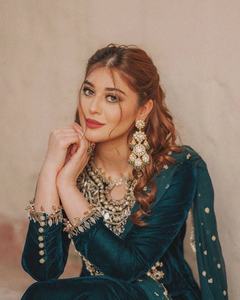 Présentation du nouveau concepteur Beautiful In Dress Heavy Velvet Fabric With Sequence Embroidery Work With Real Mirror Works - Product Image 6