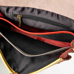 Sac à bandoulière en cuir recyclé fabriqué à la main à la mode Unique cheveux durables sur épaule métallique gland sac à main pour femmes de tous les jours - Product Image 6