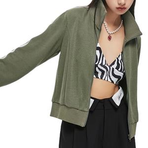 Sudadera con capucha de manga larga para mujer, estilo casual, con logo frontal, 100% algodón, fabricada en Bangladesh. - Product Image 1