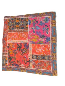 Écharpe carrée rose tropicale d'été, imprimé Hibiscus Monstera, paréo de plage, soie légère de qualité supérieure, vintage, ornée de coquillages et de pompons - Product Image 4