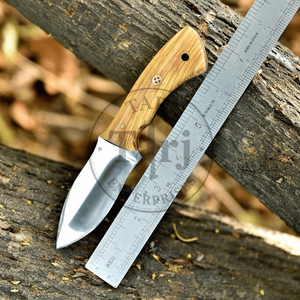 Cuchillo de Caza TARJ ENTERPRISES 9355, Hecho a Mano, Hoja Fija de Acero de Damasco, Mango de Madera de Olivo, Funda de Cuero para Camping y Actividades al Aire Libre - Product Image 2