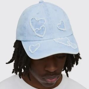 Casquette promotionnelle en gros, casquette trucker 5 panneaux en maille, impression personnalisée, logo brodé, casquette trucker en maille premium unie avec mousse - Product Image 2