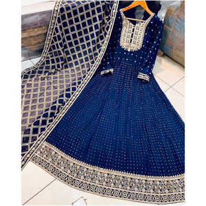 Ensembles pour femmes de créateur Robe de soirée élégante avec Dupatta et Pent pour les occasions spéciales - Product Image 6