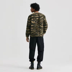 T-shirts à manches longues camouflage unisexe sur mesure, bicolores, coupe oversize, streetwear en coton - Product Image 3