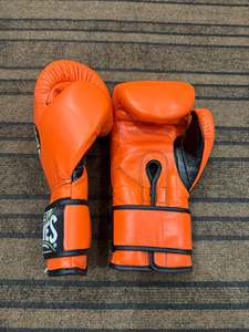 ถุงมือคิกบ็อกซิ่งหนังวัวแท้สไตล์เม็กซิกันสำหรับฝึกซ้อมและแข่งขัน MMA พร้อมโลโก้สั่งทำขายส่ง - Product Image 3