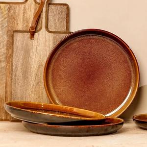 Service d'assiettes en céramique mate sable doré, bord brun terreux, surface résistante aux rayures, vaisselle durable pour les repas confortables - Product Image 5