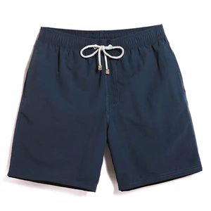 Shorts de bain pour hommes à séchage rapide, motif uni, pour l'été 2026, tenue décontractée de plage et de sport, fabriqués au Pakistan, OEM - Product Image 2
