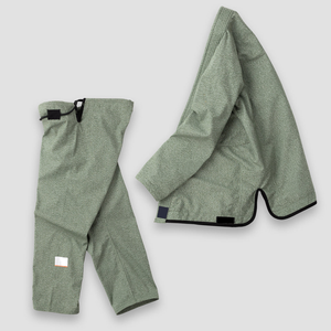 Kimono de karaté et de judo Elite Fit confortable pour les longues séances d'entraînement - Product Image 3