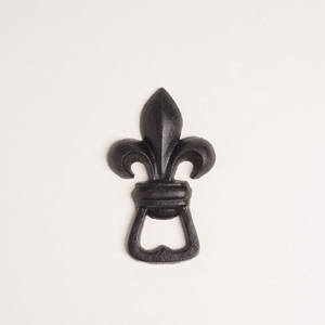 Décapsuleur mural rustique en fonte motif Fleur de Lys, vintage, pour bar à domicile et restaurant, décoratif et portable - Product Image 1