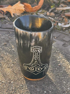 Jarra de Cuerno Vikinga Moderna Hecha a Mano, Ecológica y de Alta Calidad, con Borde de Latón para Cerveza - Precio Bajo - Product Image 2