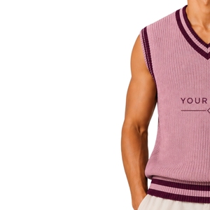 Gilet pull sans manches en tricot pour homme, rose poudré avec rayures contrastées prune, col en V, personnalisable avec logo, en laine et acrylique, OEM - Product Image 3
