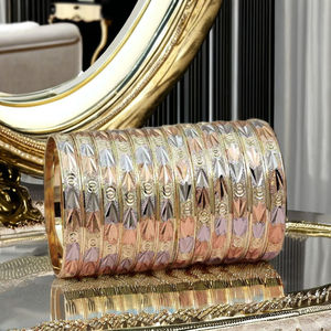 ชุดกำไลข้อมือชุบทอง 3 สี 12 ชิ้น ขายส่ง เครื่องประดับแฟชั่นหลากสี สำหรับงานปาร์ตี้ - Product Image 4