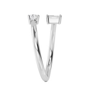 Exquisito Anillo de Diamante Cultivado en Laboratorio de Oro Blanco de 9K, 0.54 ct, Corte Esmeralda, Solitario, con Acento Brillante para Compromiso - Product Image 4