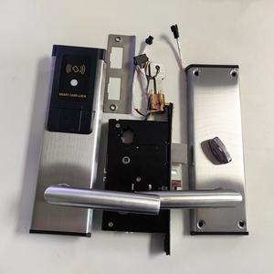 Sistema de Cerradura Inteligente para <span class=keywords><strong>Hotel</strong></span> <span class=keywords><strong>INN</strong></span> Apartment Pro Usb M69 V69, Cerradura Electrónica para Puerta con Tarjeta RFID Inteligente - Product Image 2