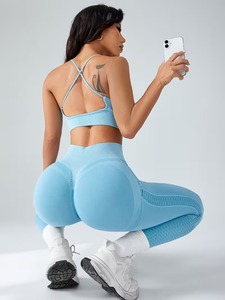 Conjunto Deportivo de 2 Piezas para Mujer, Top Deportivo con Tirantes Cruzados en la Espalda y Leggings de Cintura Alta con Textura de Rejilla, Conjunto de Fitness sin Costuras para Entrenamiento - Product Image 6