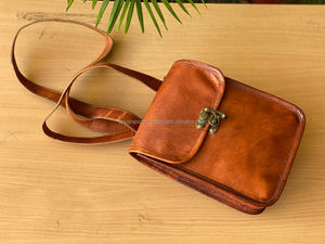 Sac à dos en cuir de chèvre marron de style unisexe sac à dos deux en un sac de messager de 9*11 pouces sac en cuir fait main - Product Image 4