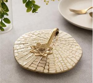 Glam Gold Flower Napkin Holder With <b>Paper</b> Napkins For Elegant Table Setting - Product Image 3