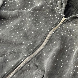 Diseña Tu Propio Logotipo, Sudaderas con Pedrería de Invierno 100% Algodón, Logotipo Personalizado de Alta Calidad y Peso Ligero - Product Image 4