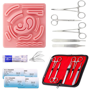 Kit complet d'entraînement à la suture pour étudiants - Ensemble de pratique de la suture chirurgicale avec coussin en silicone à 3 couches et instruments en acier inoxydable - Product Image 2