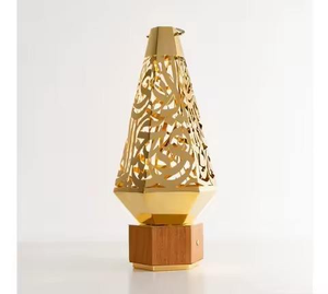 เตาเผาบัคฮูร์แบบคลาสสิก ทำจากโลหะ ตกแต่งด้วยโลหะรูปพระจันทร์เสี้ยวสีทอง ที่วางธูปแบบอาหรับ - Product Image 1