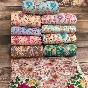 Tela Crepé Natural de Poliéster/Nylon/Metalizado de Peso Medio, Tejido de Punto por Urdimbre No Tejido de Alta Calidad HONEY LACE, con Diseño Floral/Adornos de Cuentas para Bodas - Product Image 1