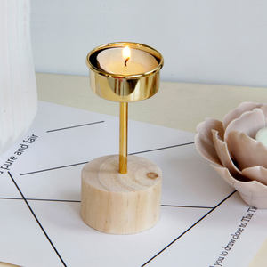 ชุดเชิงเทียนโลหะฐานไม้ สำหรับตกแต่งโต๊ะ ของตกแต่งบ้าน ของขวัญ - Product Image 2