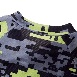 Ensemble de maillot de cyclisme personnalisé 2026 de haute qualité pour hommes avec short à bretelles respirant, dernière conception, ensembles uniformes avec logo personnalisé - Product Image 3