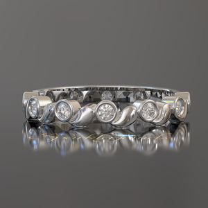 Anillo de Moissanita de Media Eternidad, Anillo de Boda de Moissanita de Oro Sólido, Anillo de Aniversario, Anillo para Mujer, Anillo Apilable - Product Image 3