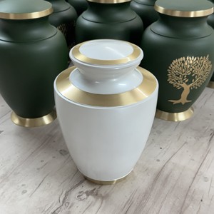 Urne funéraire pour adulte EVANA IMPEX, blanc nacré premium, bandes dorées, laiton durable, style américain, capacité de 200 pouces cubes - Product Image 3