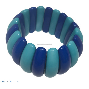 Bracelet de brin de bijoux de mode en résine de couleur personnalisée de marque personnalisée de qualité supérieure pour les femmes d'Inde. - Product Image 1