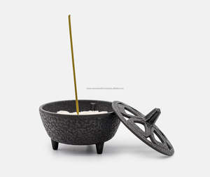 Quemador de Incienso de Hierro Fundido con Diseño de Loto para Varillas de Incienso, Conos, Resinas y Ceras Aromáticas - Product Image 5