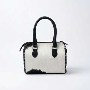 Bolsa de Viaje Mini Speedy de Cuero Genuino 100% Blanco y Negro, con Asa, Resistente al Agua, de Lujo, para Gimnasio, Venta al Por Mayor - Product Image 3