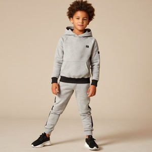 Conjuntos Deportivos de Algodón 100% Personalizados al por Mayor para Niños, Sudadera con Capucha y Pantalones Deportivos Bonitos para Otoño e Invierno, Ropa Deportiva Informal de Alta Calidad - Product Image 6